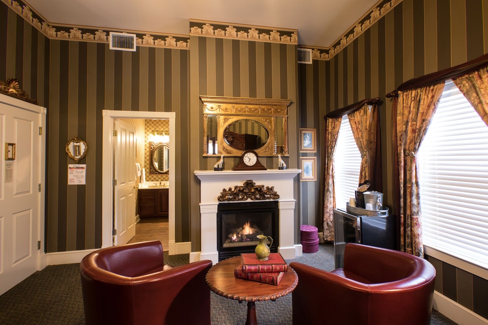 Gruene River Hotel & Retreat - photo 6