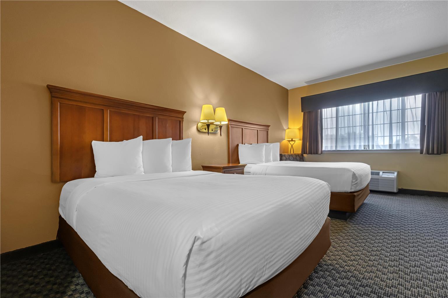 Best Western Plus Shamrock Inn & Suites - photo 28