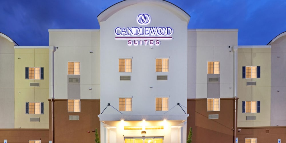 Candlewood Suites Houston North I45 by IHG - photo 30