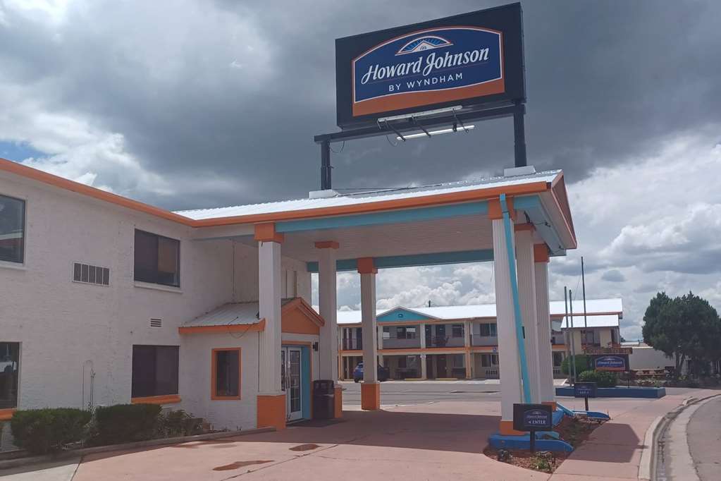 Howard Johnson by Wyndham Springerville - photo 2