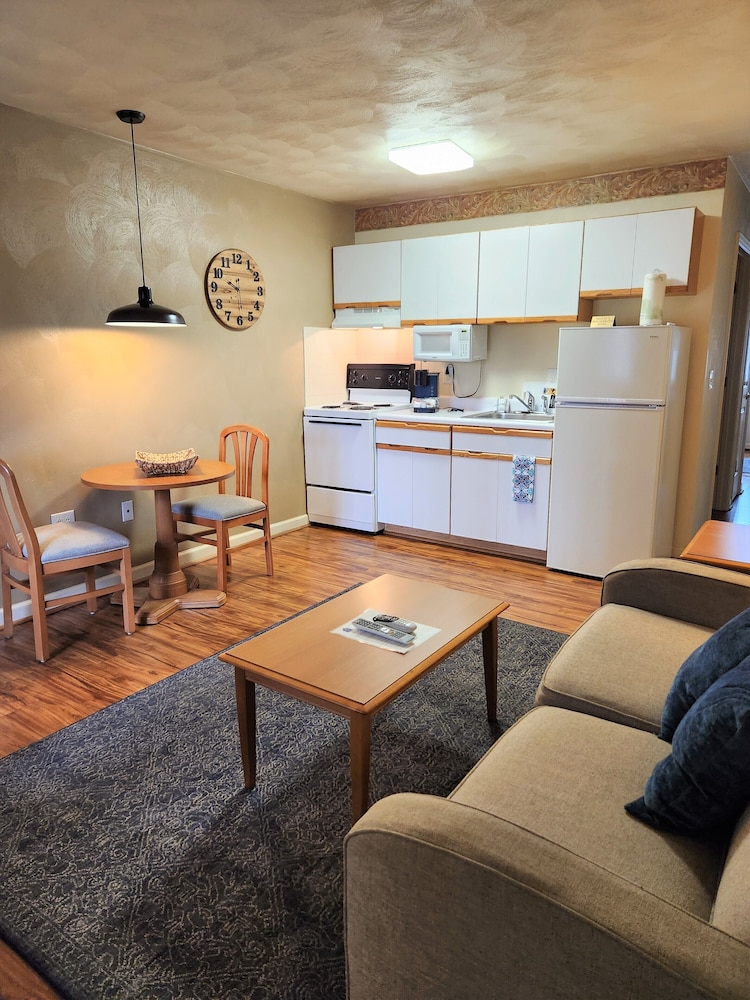 Affordable Corporate Suites of Overland Drive - photo 43