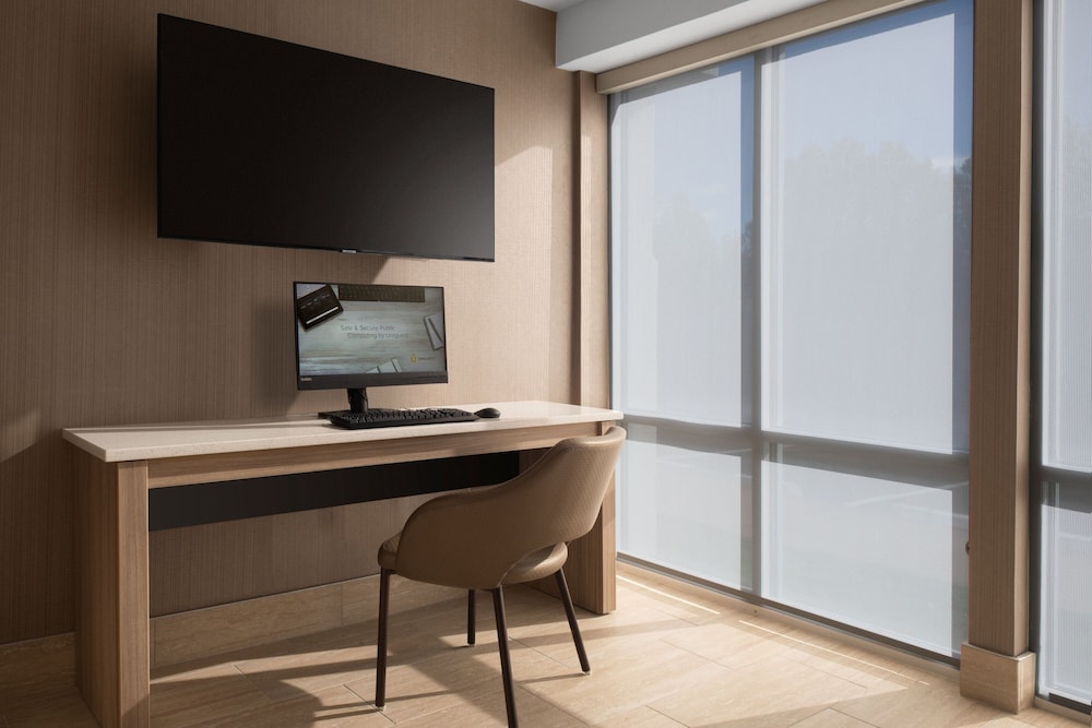 SpringHill Suites Little Rock West - photo 12