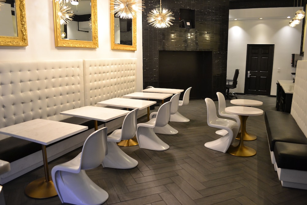 Adante Hotel - photo 36