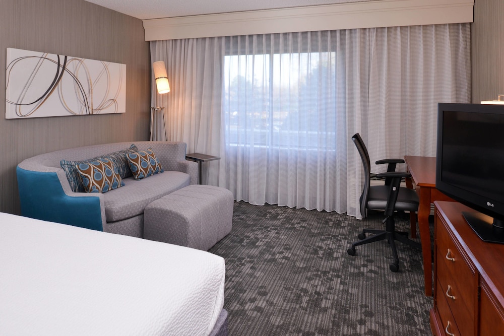 Courtyard by Marriott Charlotte Gastonia - photo 16