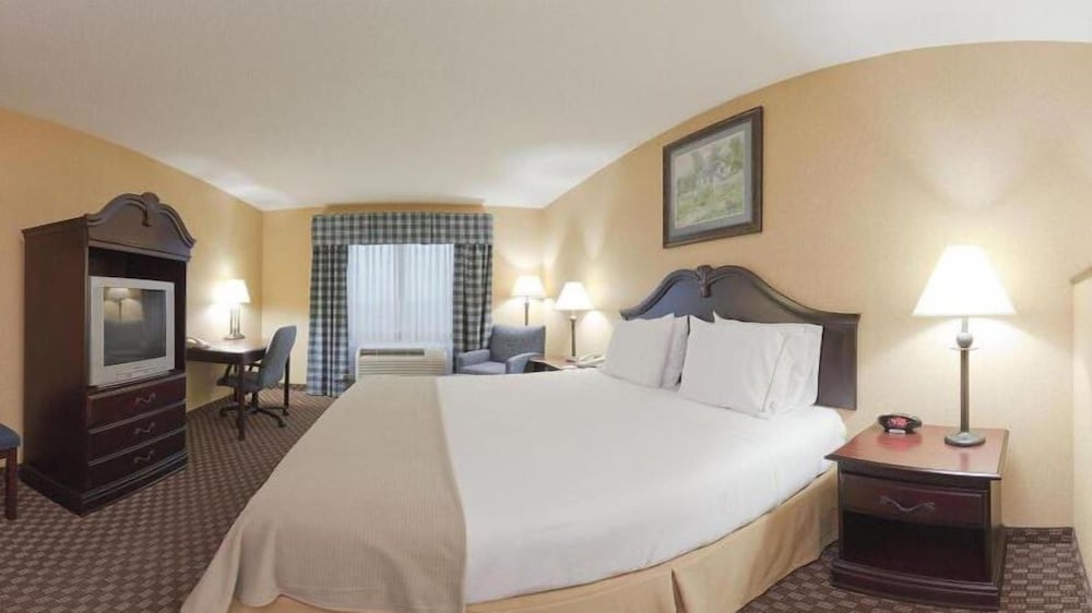 Holiday Inn Express Hotel & Suites Frankfort by IHG - photo 10