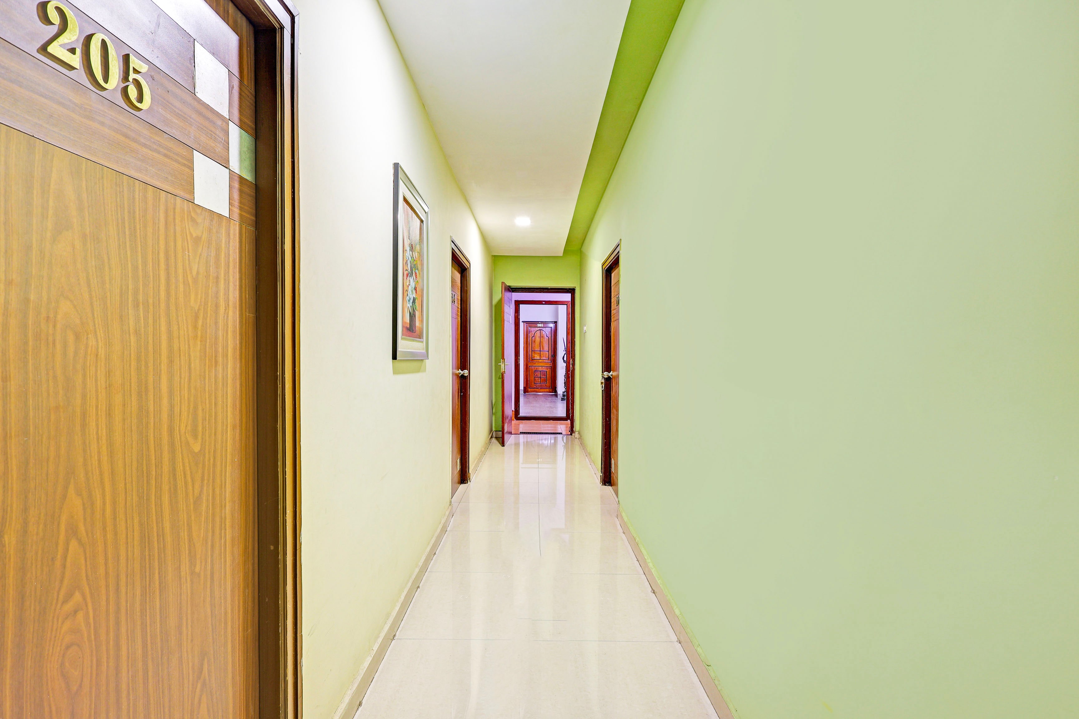 Townhouse Seethammadhara Junction Formerly Vijaya Residency — 4-Star Luxury Hotel in Visakhapatnam, India