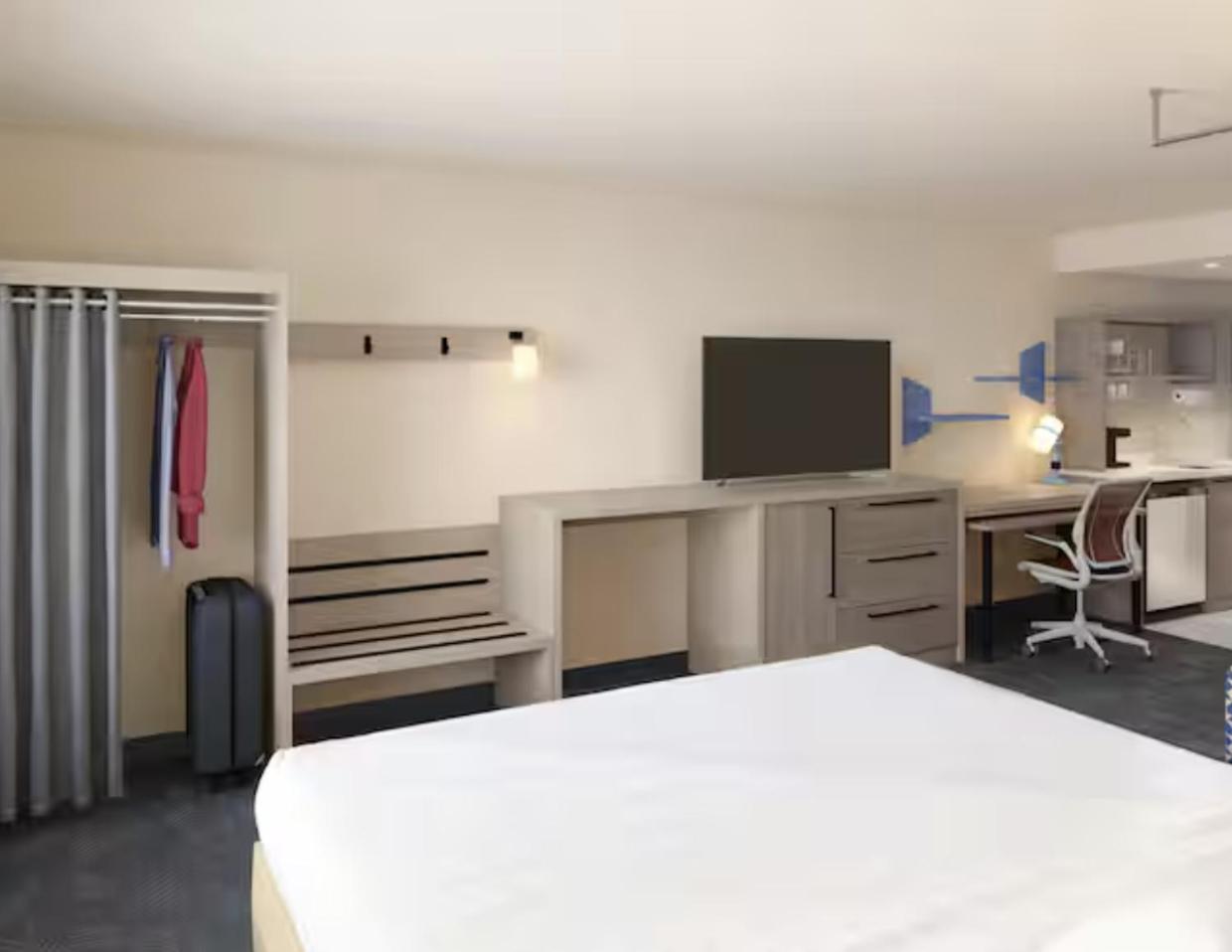 Home2 Suites By Hilton Del Rio - photo 9