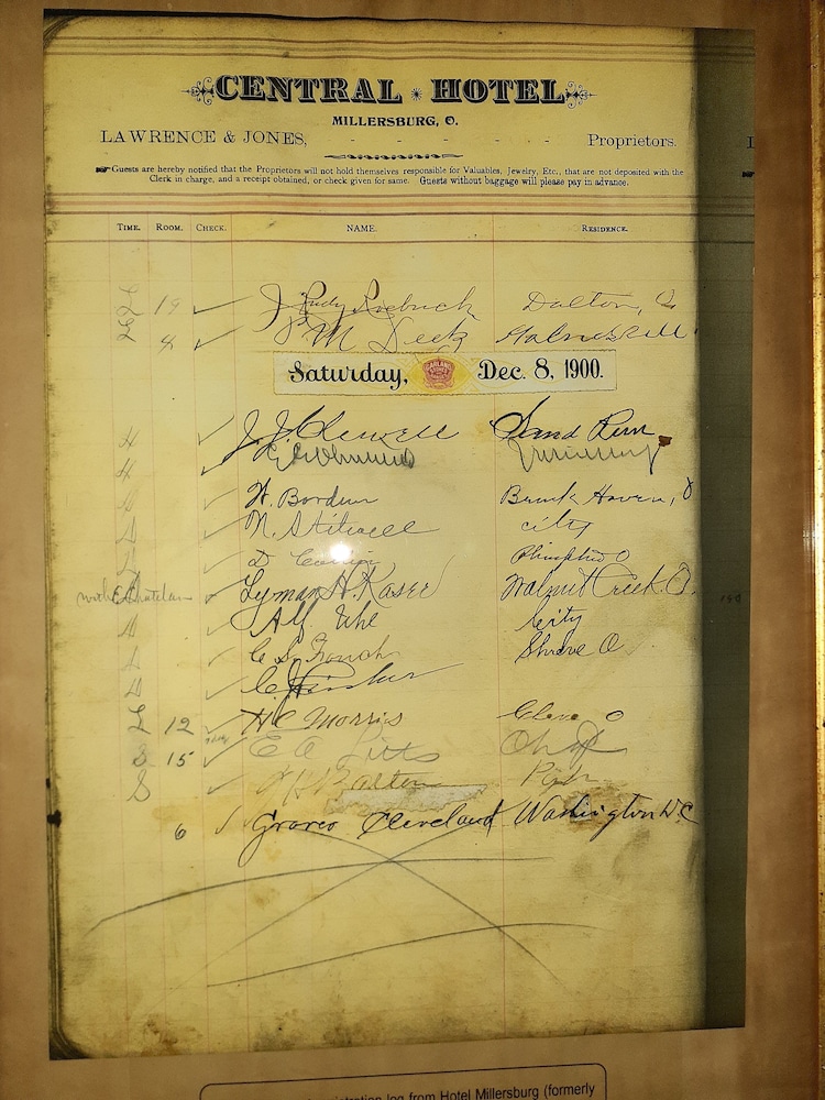 Hotel Millersburg - photo 79