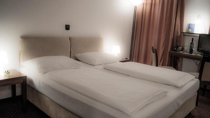 Hotel Hillinger - last minute hotel in Vienna