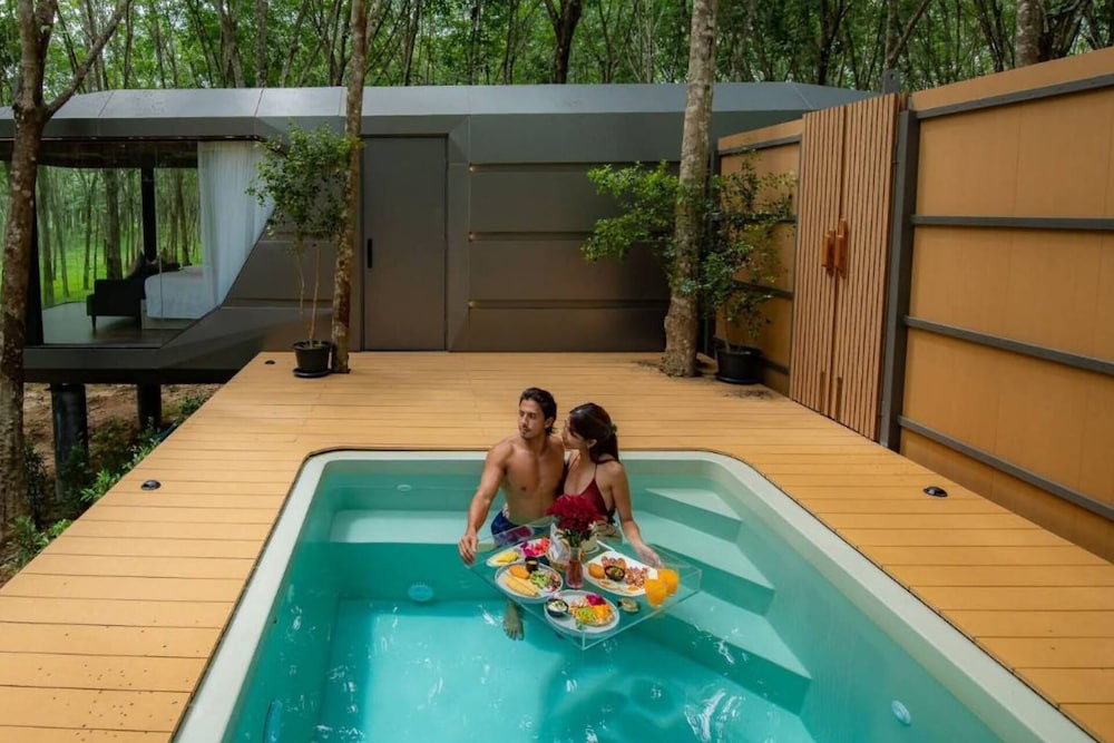 Timber Society Boutique Hideaway — 4-Star Luxury Hotel in Phuket, Thailand