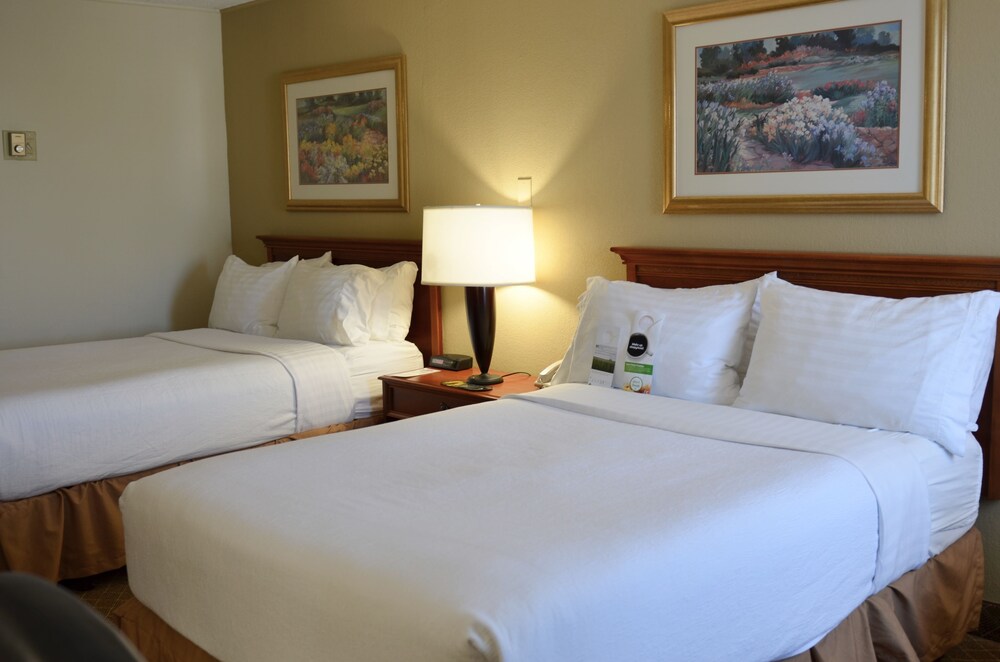 Clarion Inn Frederick Event Center - photo 8