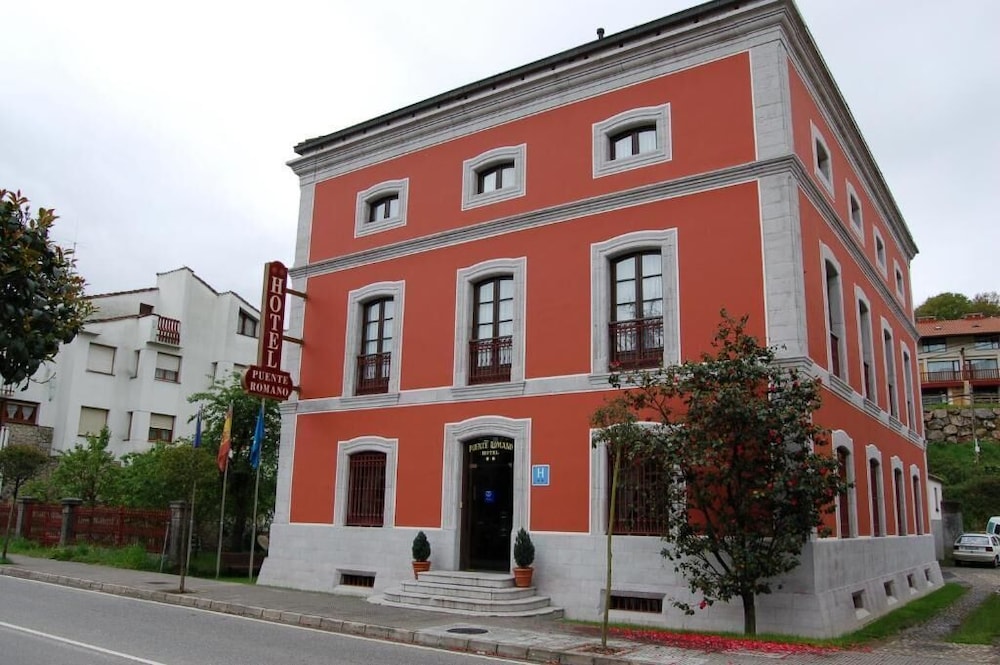 Puente Romano - carbon neutral hotel in Cangas De Onis