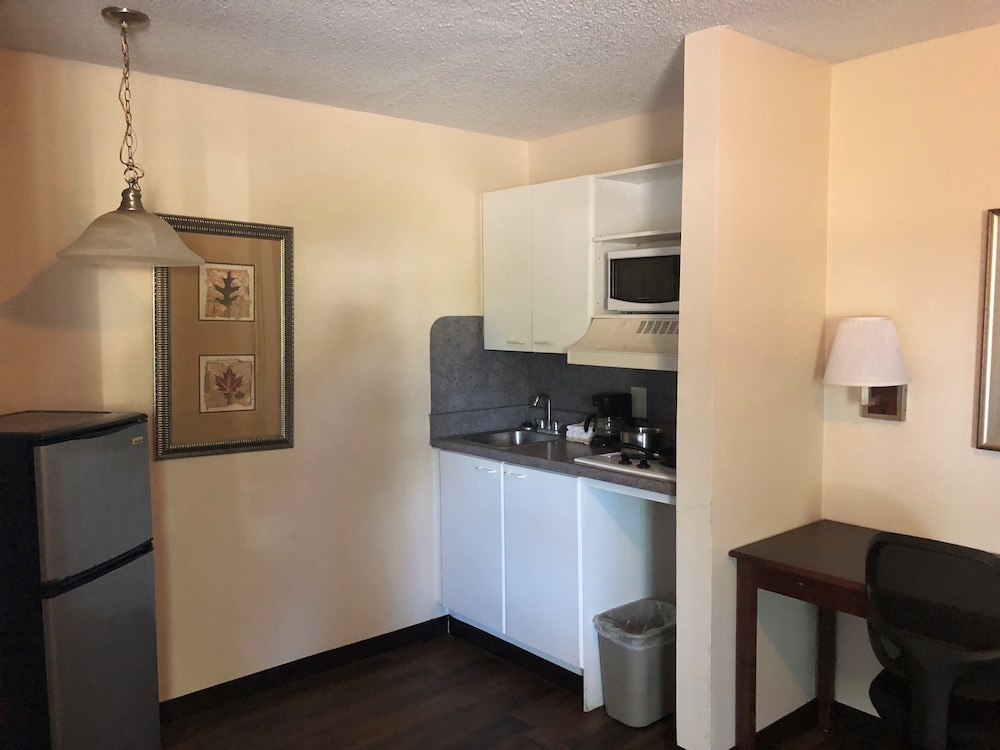 Motel 6 Jacksonville FL South - photo 24
