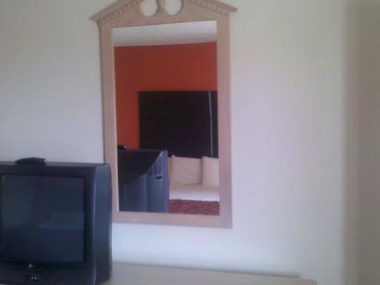 Amberly Suites - photo 14