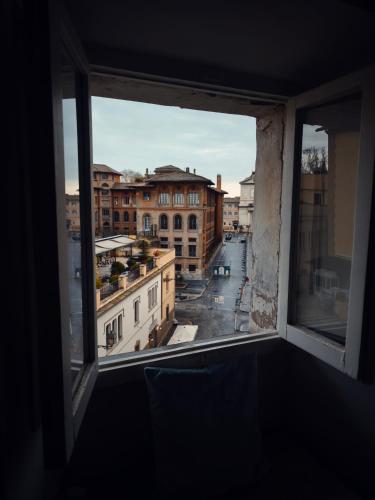 Piccolo Attico — 4-Star Luxury Hotel in Rome, Italy