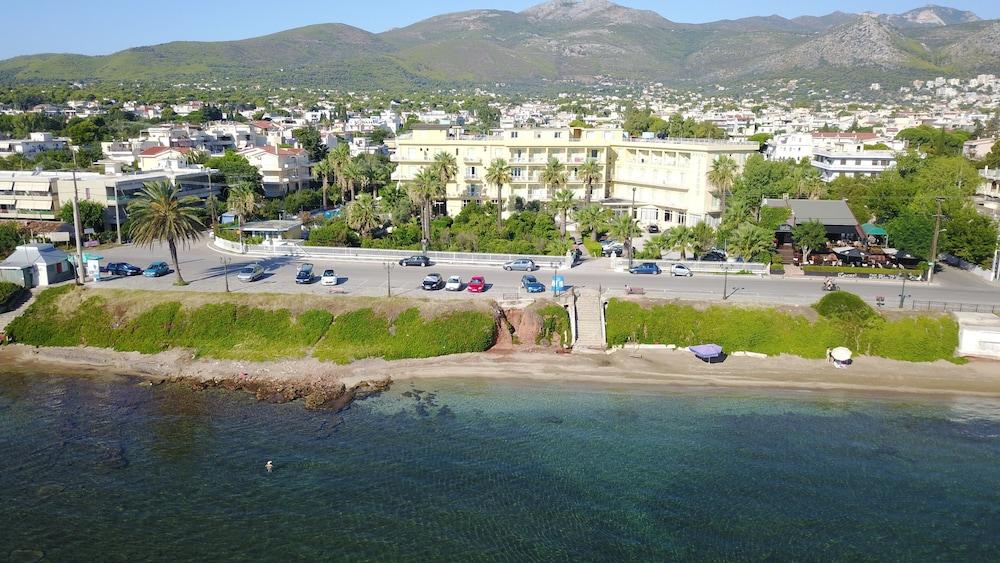 Nireus Hotel — hotel in Nea Makri