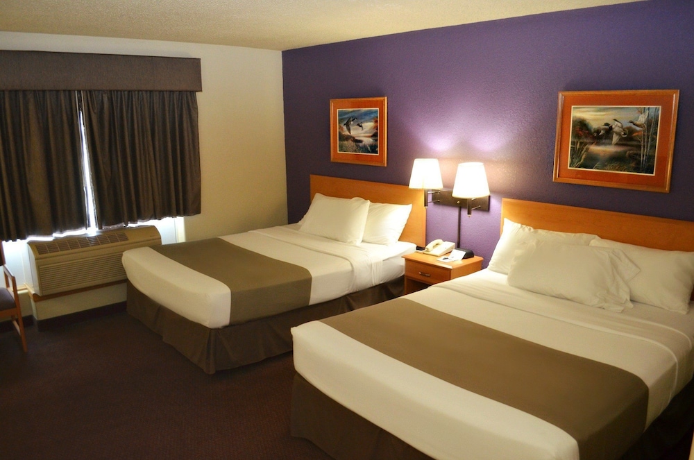 Fossil Creek Hotel And Suites - photo 6