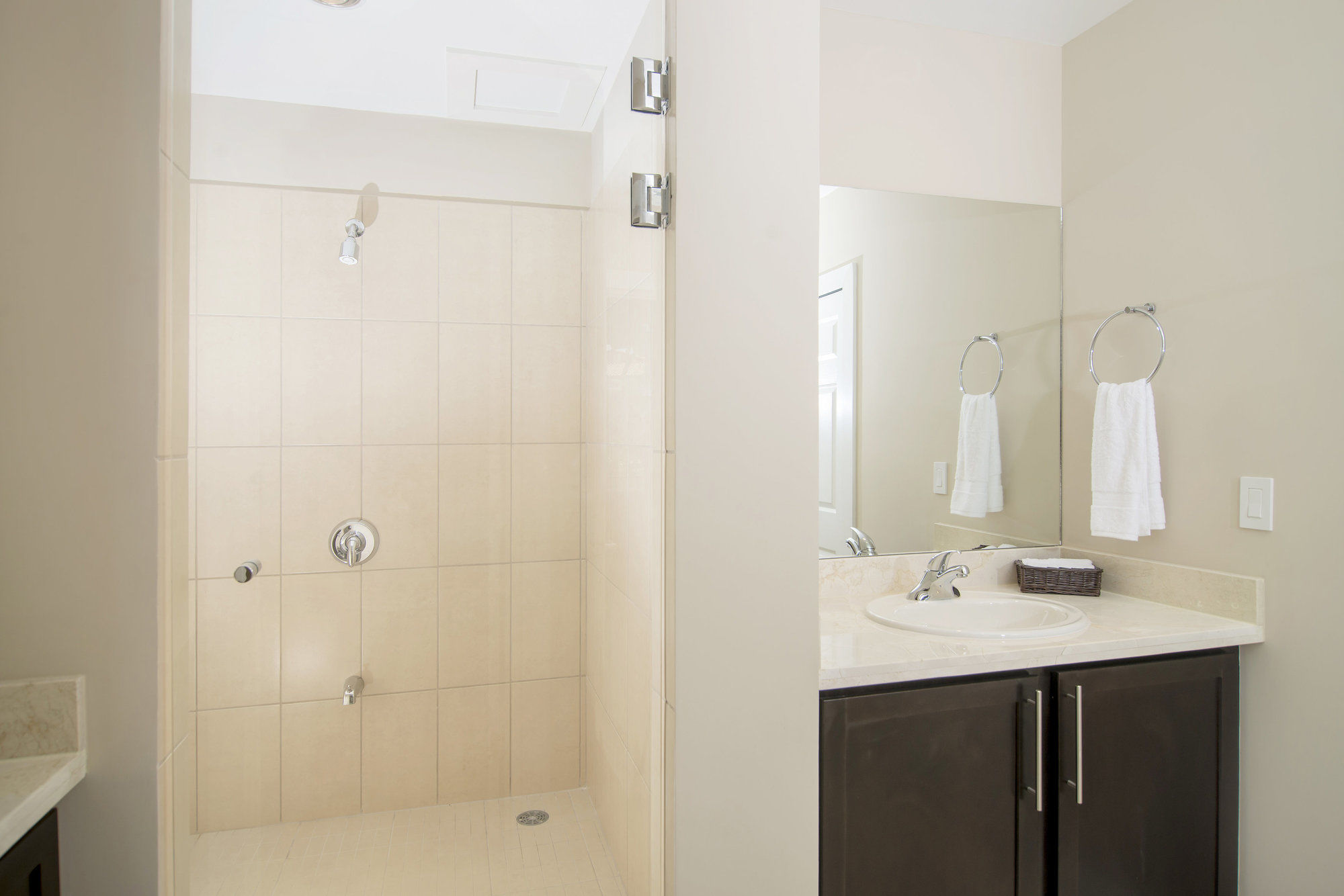 Breeze Private Residence Club — 4-Star Luxury Hotel in Sardinal, Costa Rica