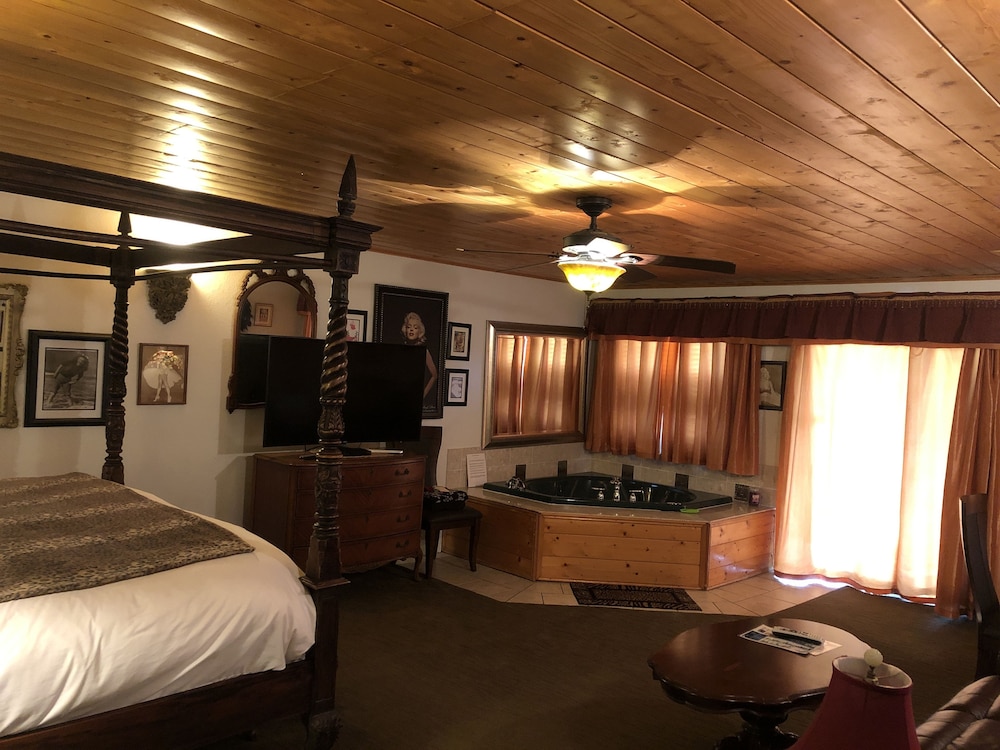 Echo Canyon Spa Resort - photo 62