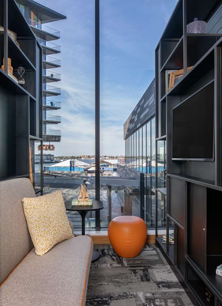 Hyatt Place Boston Seaport District - photo 39