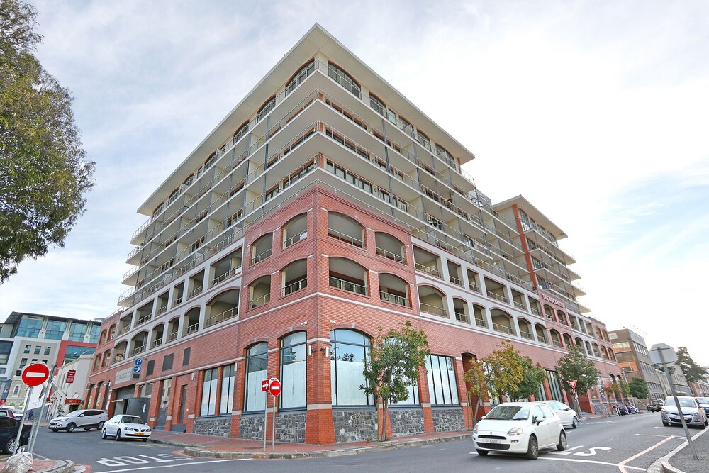 Rockwell Suites by Totalstay