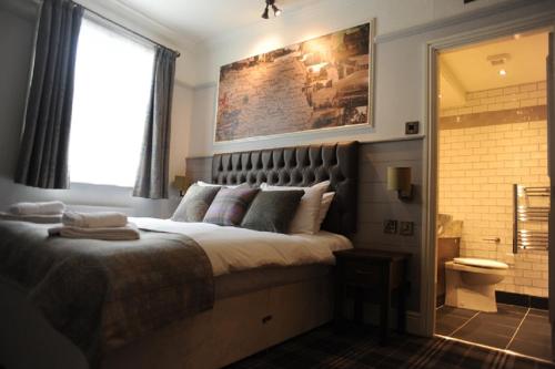 Angel @ KingSt - carbon neutral hotel in Knutsford