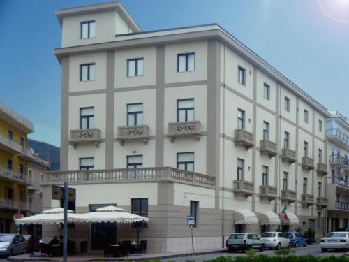 Hotel Vittoria - carbon neutral hotel in Sapri