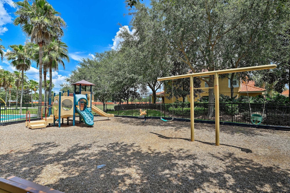 about 15 Mi to Disney Resort Home with Private Pool - photo 13
