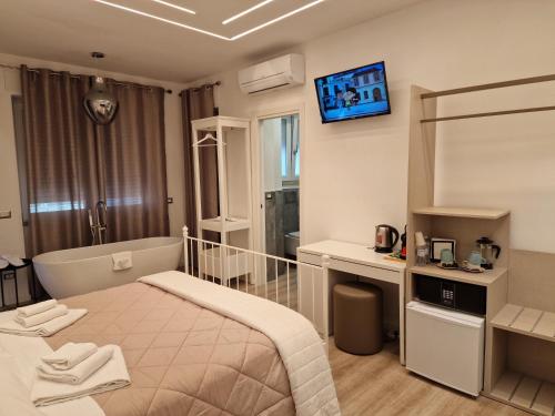 Guest house San Lorenz — 4-Star Luxury Hotel in Rome, Italy