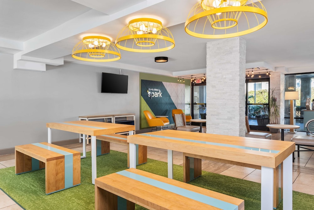 Spark By Hilton Hilton Head Island - photo 3