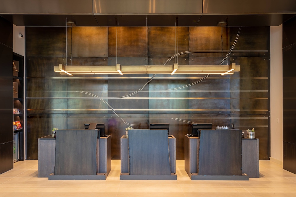 Houston Cityplace Marriott at Springwoods Village - photo 8
