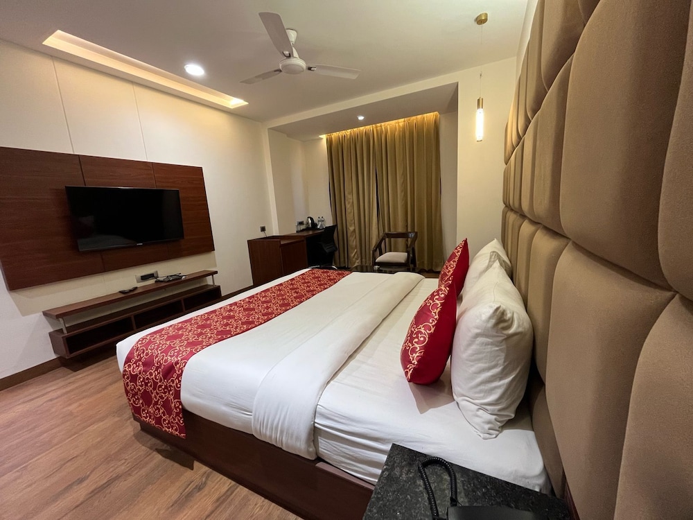 Hotel The Crystal Park — Gwalior — photo 5
