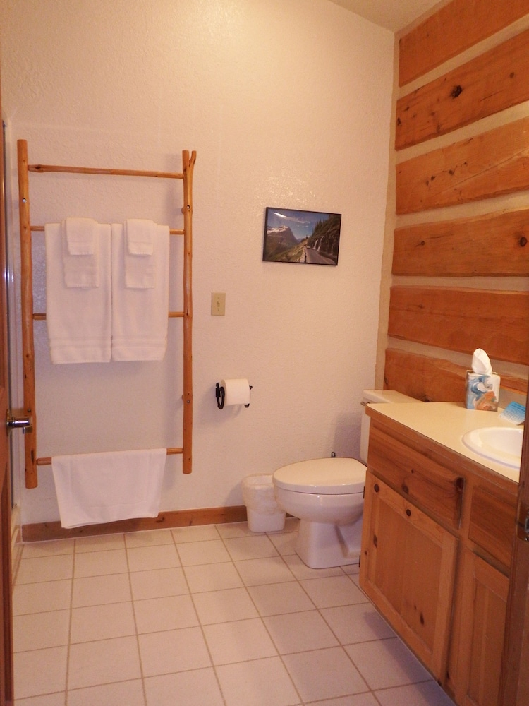 Bad Rock Bed and Breakfast Inn - photo 44