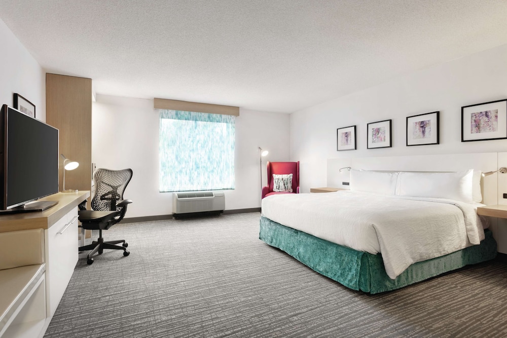Hilton Garden Inn Bridgewater - photo 16
