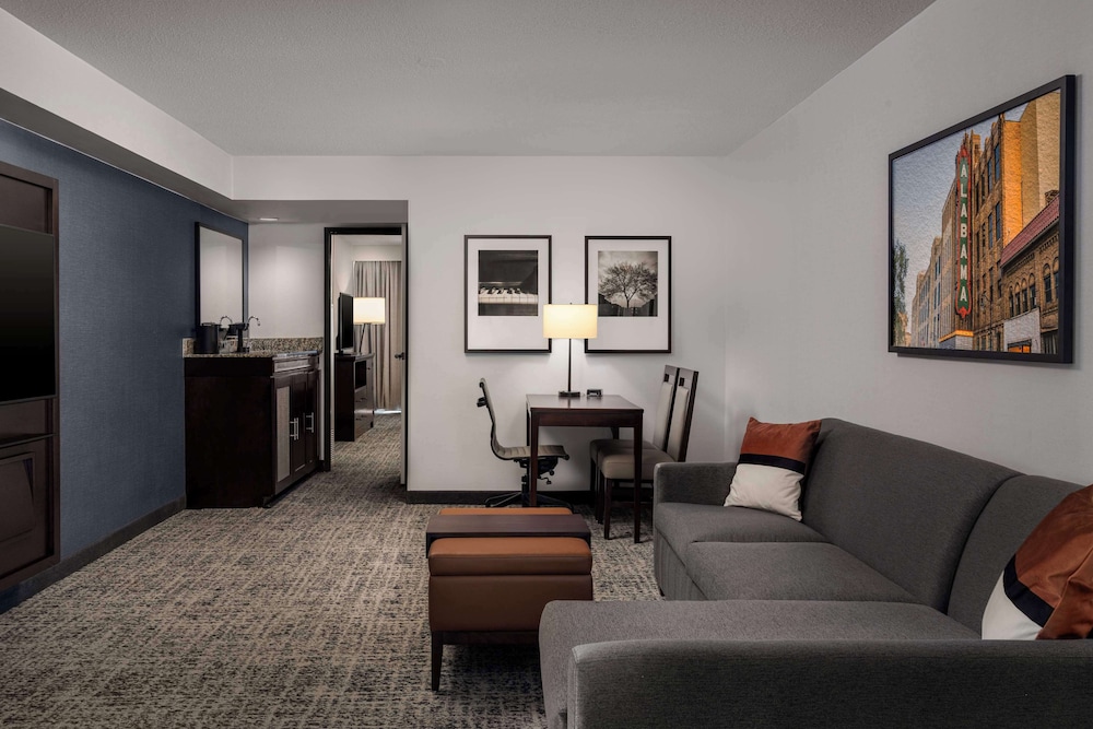 Embassy Suites Hotel Birmingham - photo 8