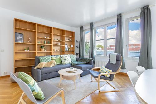 Parisian Penthouse With Large Terrasse — Pierrefitte Sur Seine