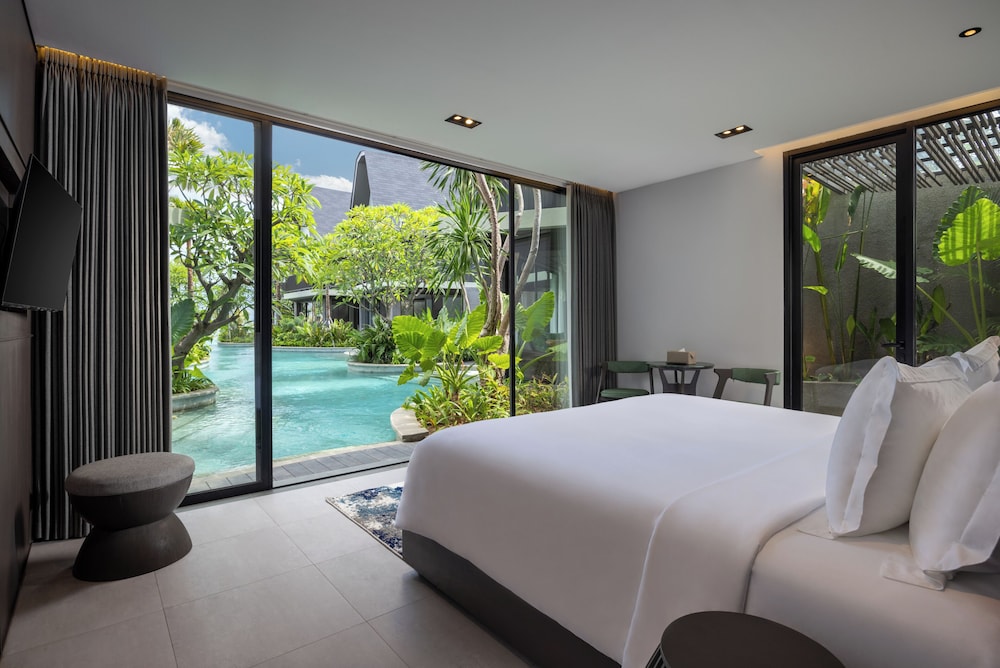 Quenzo Beach Resort — Bali — photo 4
