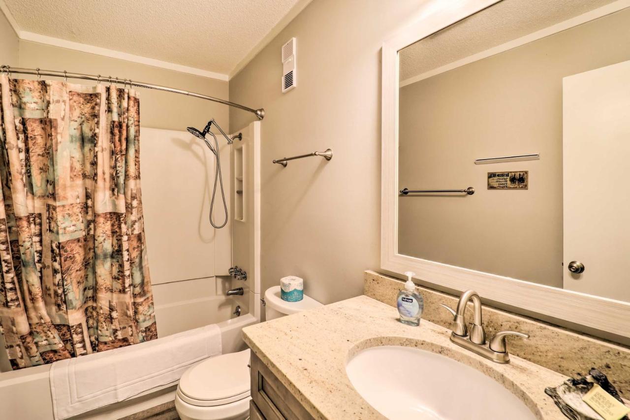 Hike Golf And Ski Beech Mtn Condo with Resort Perks - photo 19