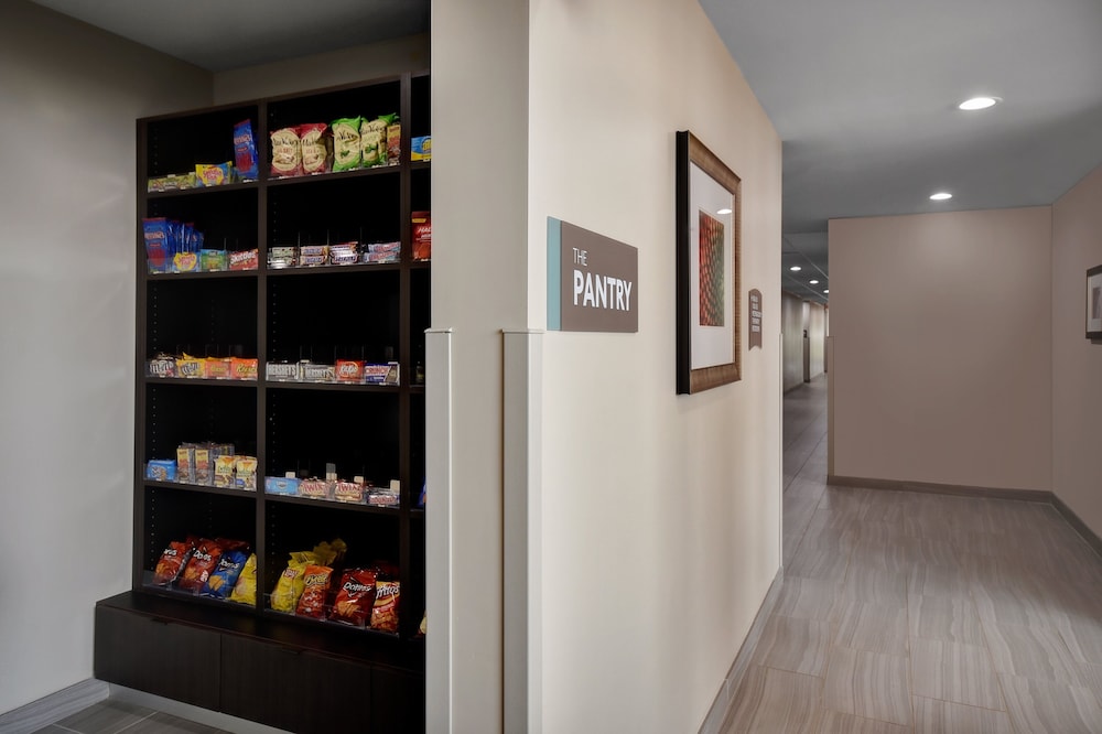 Staybridge Suites Holland by IHG - photo 28