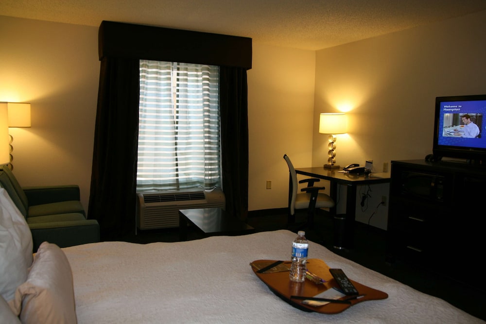 Hampton Inn Shreveport Airport - photo 30