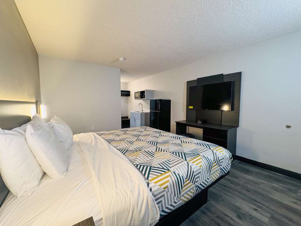 Motel 6 Detroit Southgate - photo 15