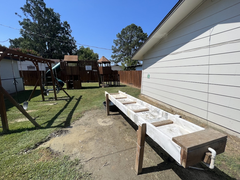 Yellow Diamond Inn - photo 34