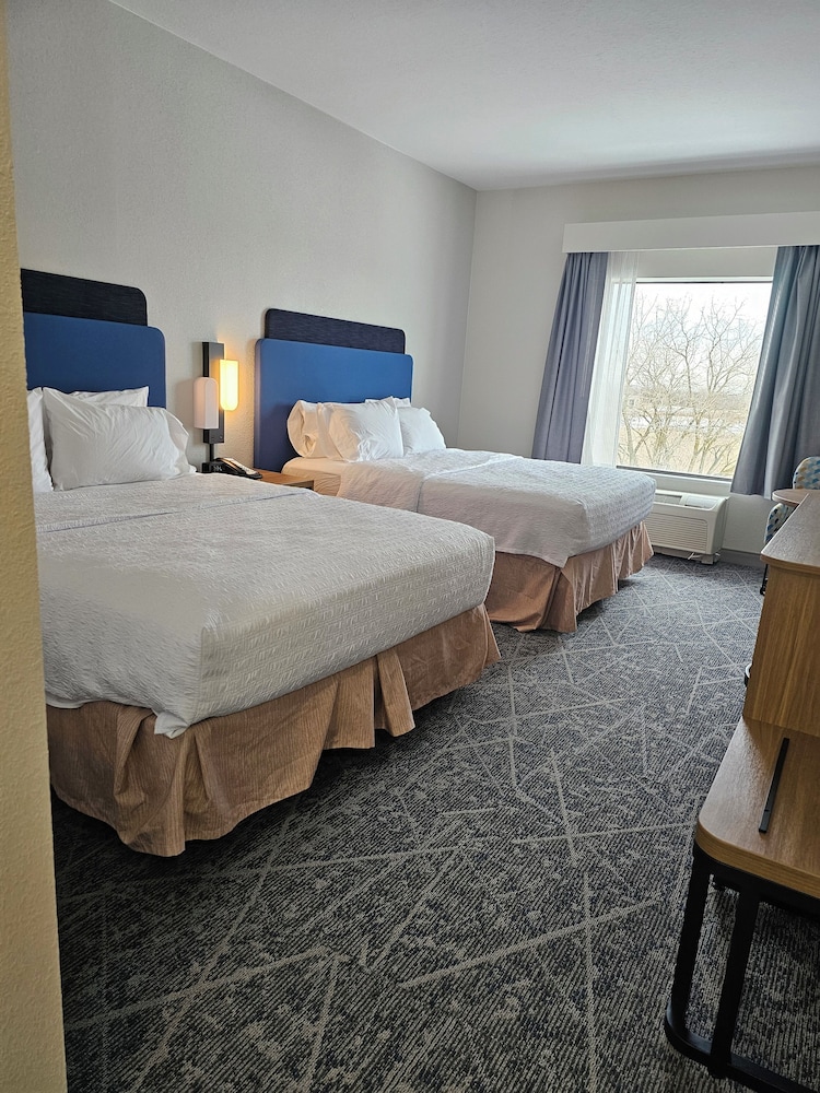 Hampton Inn & Suites Chicago Deer Park - photo 8