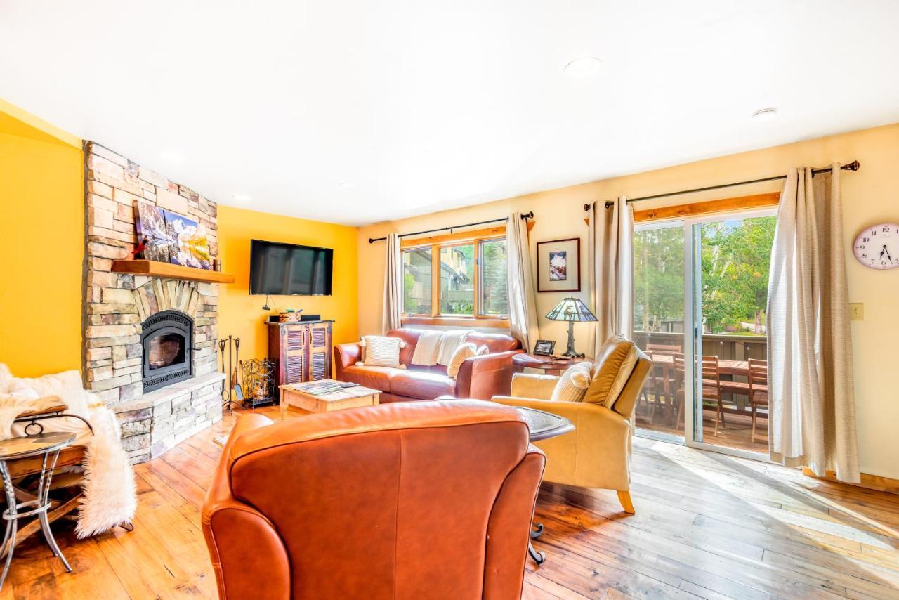 Spacious Mountain Retreat - carbon neutral hotel in Vail