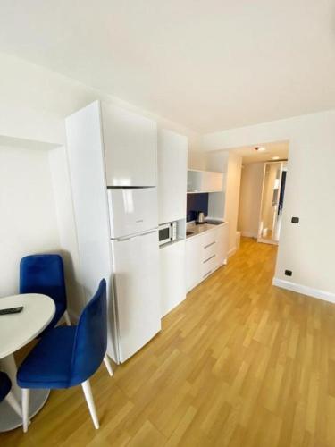 Batumi Orbi City Lux Studio MK