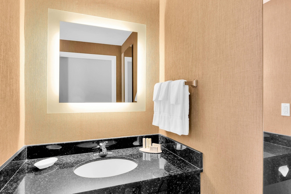 SpringHill Suites by Marriott Tarrytown Westchester County - photo 20