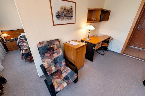 Klub Hotel — Dunaujvaros — photo 3