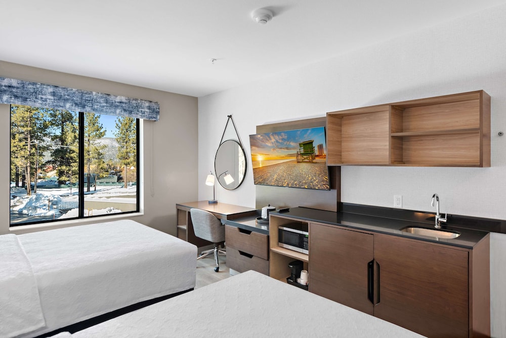 Hampton Inn Big Bear Lake - photo 7
