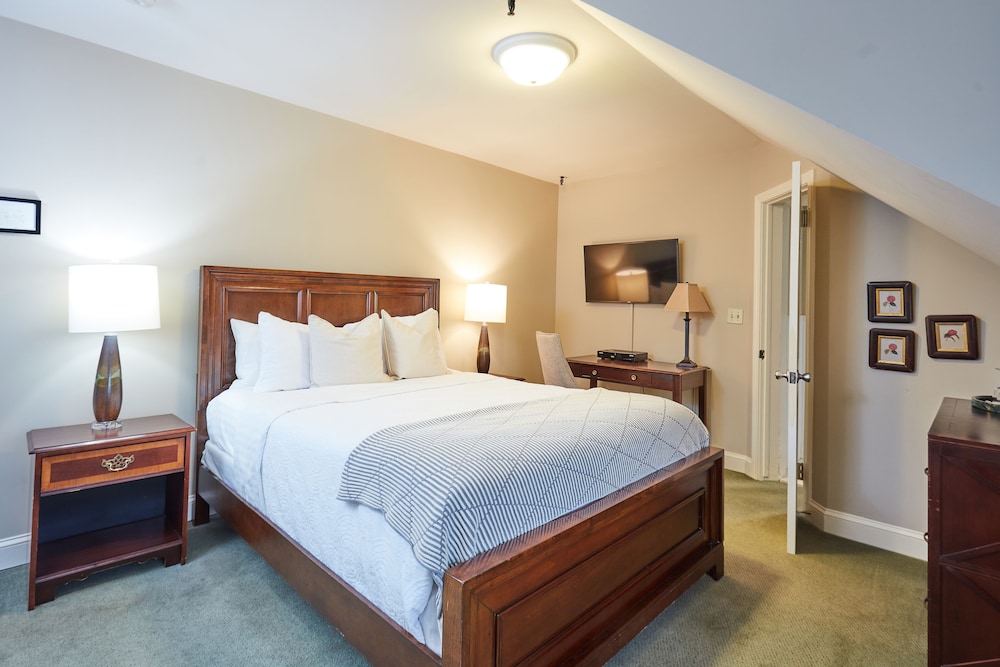 Inn at Longshore - photo 18