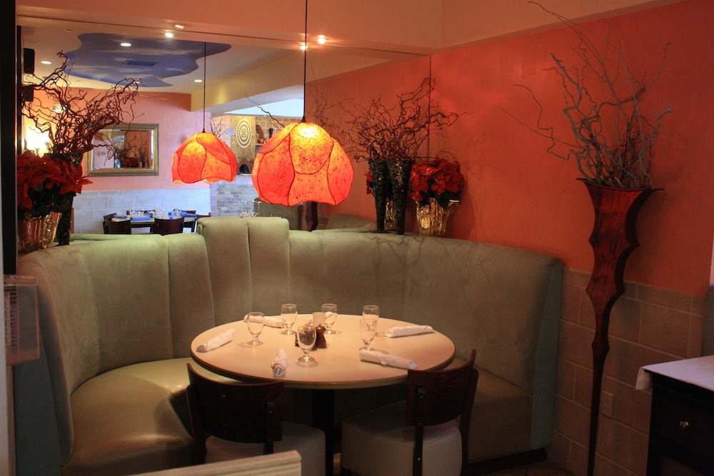 Senator Inn & Spa - photo 109